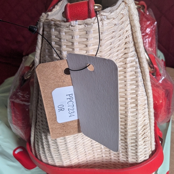3Am Forever Weave Red Trim Gold Studs Satchel Crossbody Bag NWT